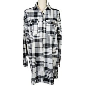 Pretty Little Thing Oversized Button Up Flannel Shirt Dress,Black/White, 6